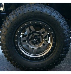 Jante 17x8.5" Fuel D558 Jeep Wrangler JK JL 4xe Gladiator